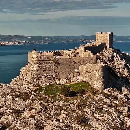 Romic Apartment Omis