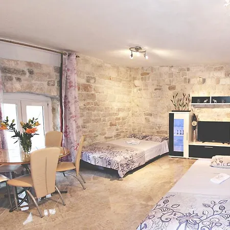 Apartamento Romic Omiš