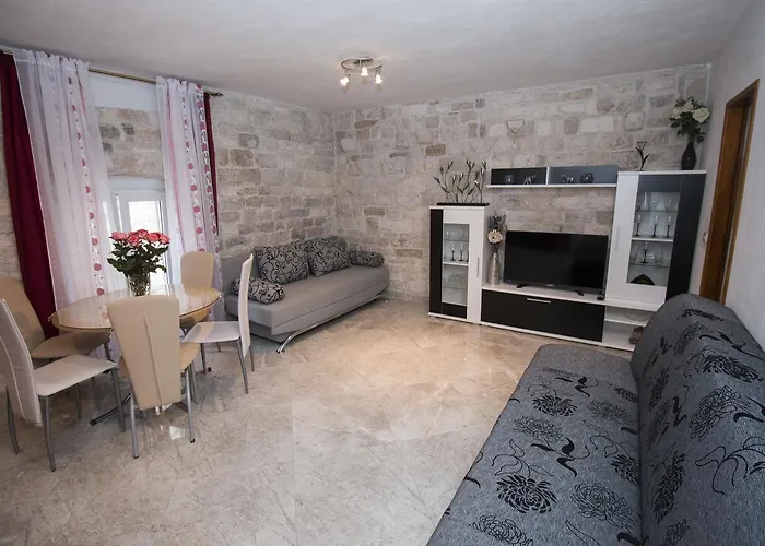 Romic Lejlighed Omiš